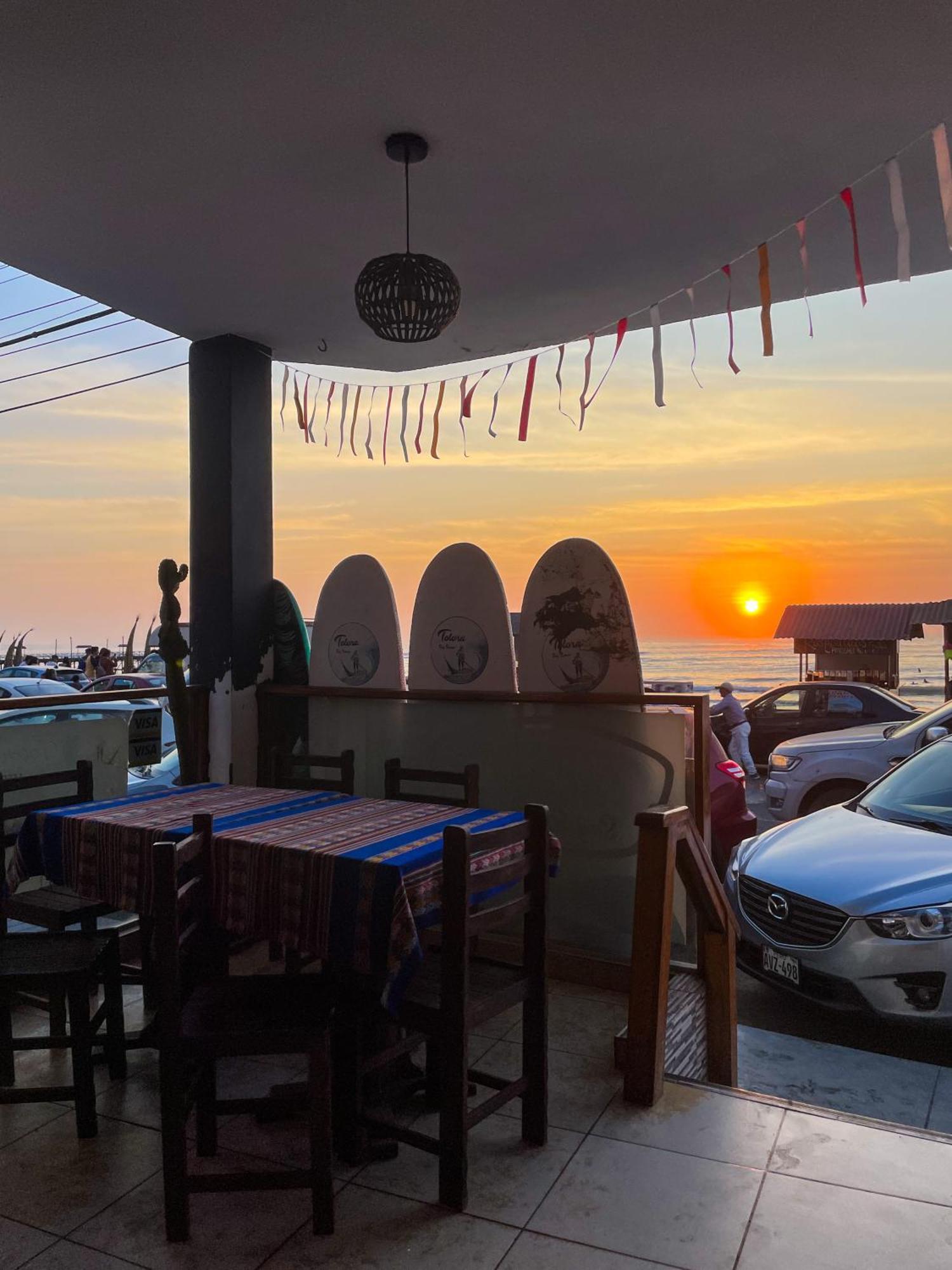 Hotel Totora Surf School Huanchaco Exterior foto